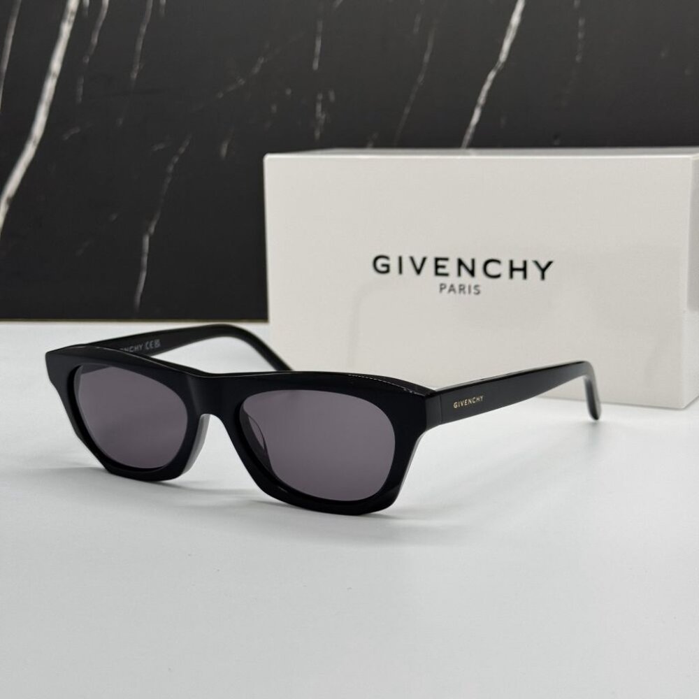 NEW GV40026U 01A GIVENCHY UNISEX SUNGLASSES BLACK EYEWEAR GIVENCHY - Picture 2 of 11